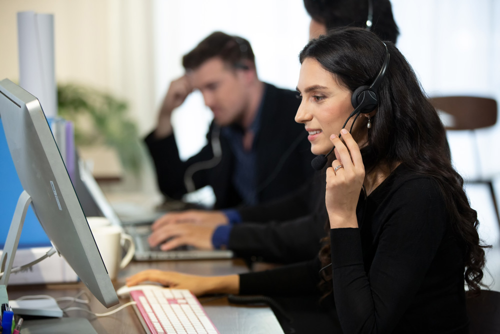 Customer support representative at Satti Services